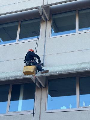 Why Choose Rope Access for Facade Cleaning?